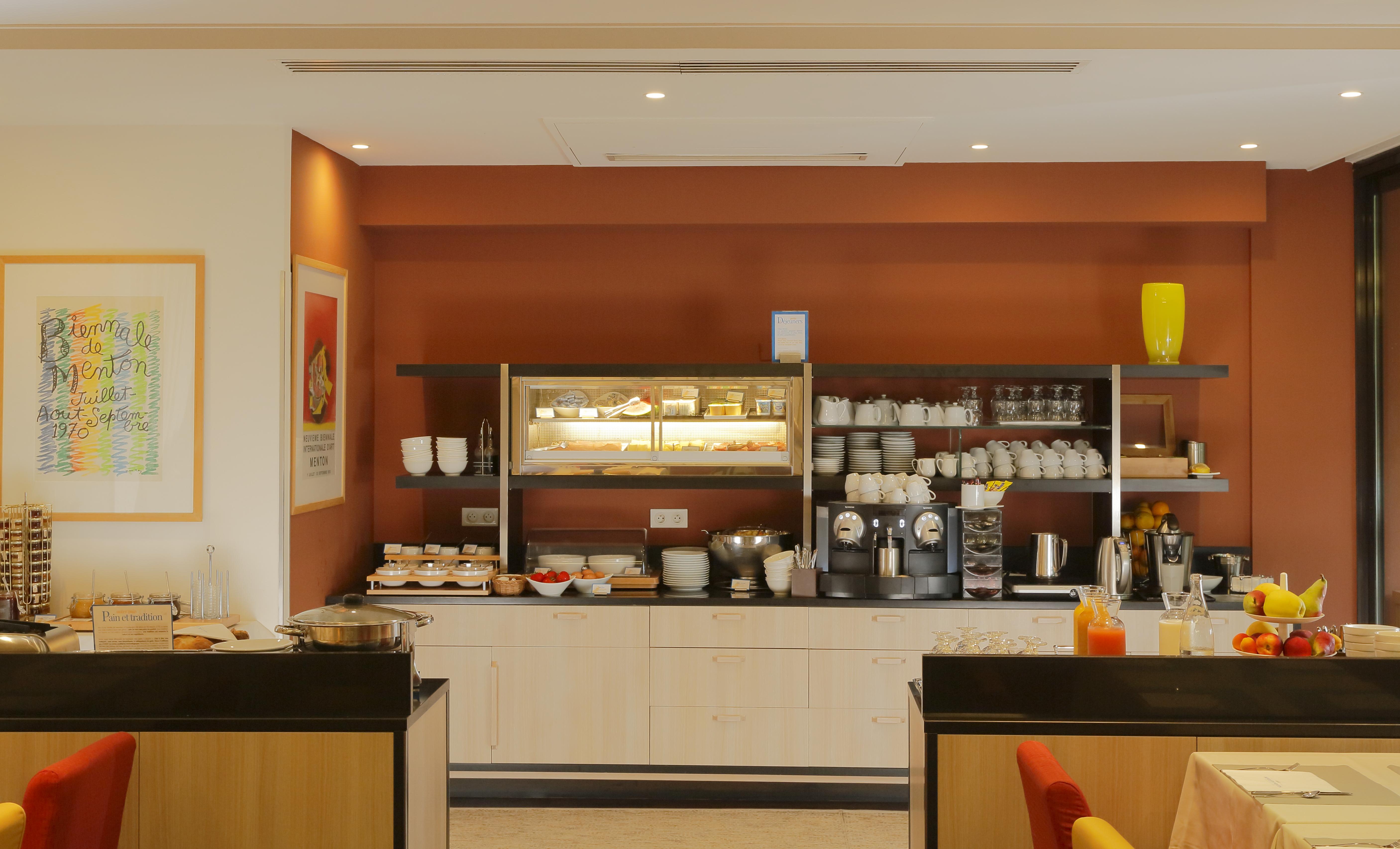Hotel Napoleon Ментона Экстерьер фото